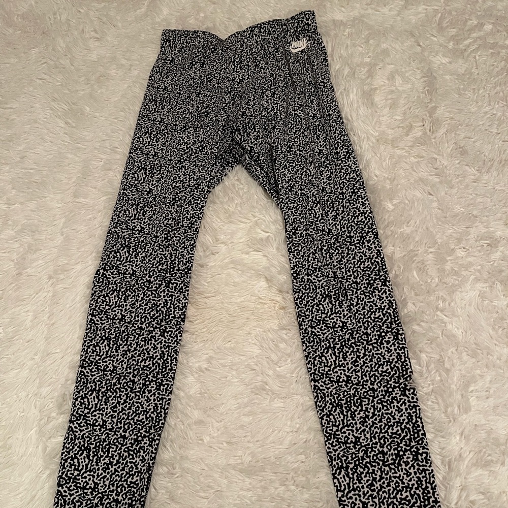 nike leggings